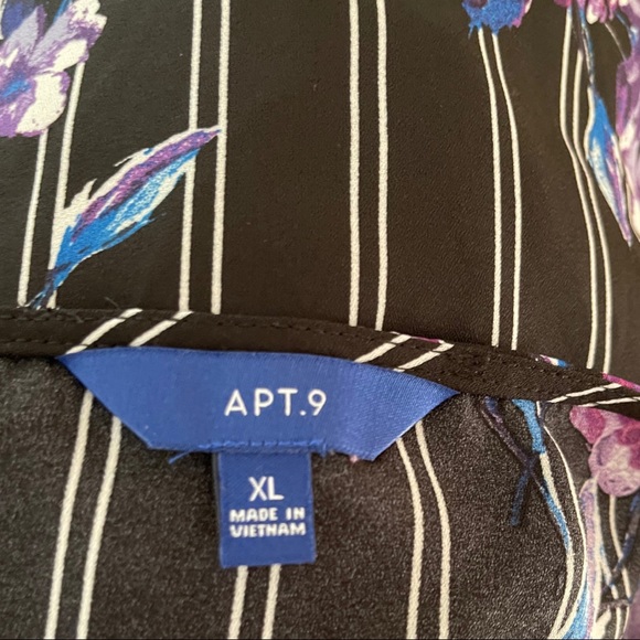 APT 9 - light, sheer-like blouse, 3/4 sleeves with ties, size XL - Picture 13 of 13